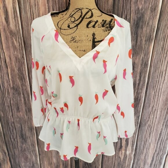 Beautiful, Fun Daniel Rainn Bird Shirt - Picture 1 of 9